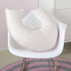 Apoio de Amamentar Sophia com Estampa Rosê e Palha e com zíper, Exclusivo - 1 Peça Apoio de Amamentar Sophia com Estampa Rosê e Palha e com zíper, Exclusivo - 1 Peça