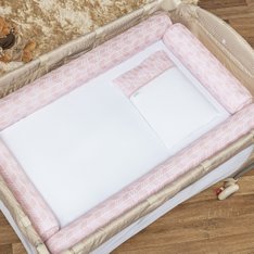 Kit para Cercadinho Borboletas com Enchimento Fofinho e 100% Algodão - 06 peças Kit para Cercadinho Borboletas com Enchimento Fofinho e 100% Algodão - 06 peças