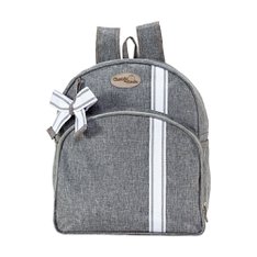 Mochila Classic, Cinza com Listras e Laço Decorativo, Emborrachado 100% PVC - 1 Peça Mochila Classic, Cinza com Listras e Laço Decorativo, Emborrachado 100% PVC - 1 Peça