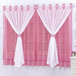 Cortina Manuela Pink e Branco 2,00m x 1,70m Cortina Manuela Pink e Branco 2,00m x 1,70m