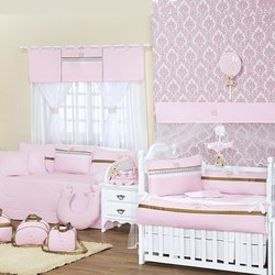 Quarto de Bebê Completo Coroa Rosa e Dourado 100% Algodão 37 Peças Quarto de Bebê Completo Coroa Rosa e Dourado 100% Algodão 37 Peças