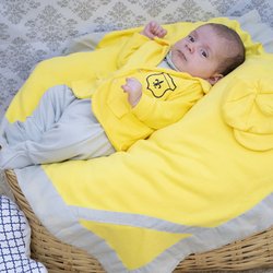 Saída de Maternidade Artur Amarelo 5 Peças Saída de Maternidade Artur Amarelo 5 Peças