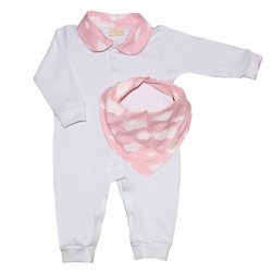 Macacão Longo de Bebê Branco + Babador Bandana Nuvem Rosa Macacão Longo de Bebê Branco + Babador Bandana Nuvem Rosa