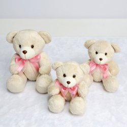 Kit Ursos para Nicho Fofura Baunilha com Rosa 3 Peças Kit Ursos para Nicho Fofura Baunilha com Rosa 3 Peças