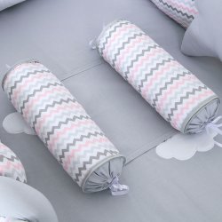 Rolinho Segura Bebê Chuva de Amor Chevron Rosa com Cinza Rolinho Segura Bebê Chuva de Amor Chevron Rosa com Cinza