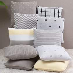 Almofada Quadrada Tricot Estampada Cinza Almofada Quadrada Tricot Estampada Cinza