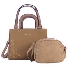 Kit Com Bolsa Baú Luxo Alto Relevo Floral + Transversal Em Tressê E Tachas Kit Com Bolsa Baú Luxo Alto Relevo Floral + Transversal Em Tressê E Tachas