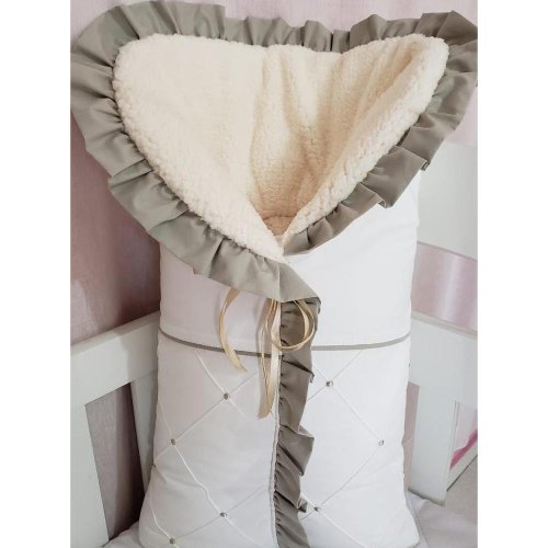 Porta Bebê Percal Palha e Caqui com Pelúcia Carapinha Tipo Pele de Carneiro Porta Bebê Percal Palha e Caqui com Pelúcia Carapinha Tipo Pele de Carneiro