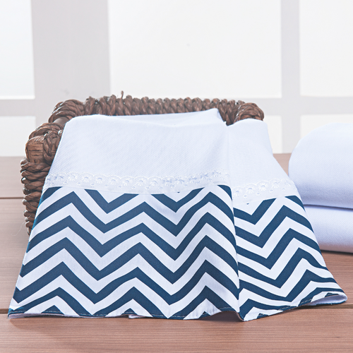Cueiro Flanelado Chevron Zig-Zag Branco e Azul Marinho 01 Peça Cueiro Flanelado Chevron Zig-Zag Branco e Azul Marinho 01 Peça