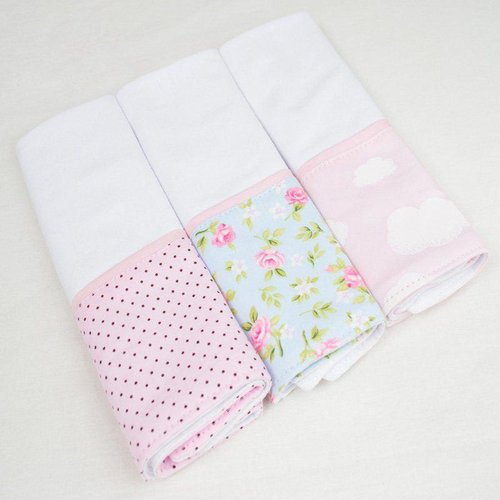 Fralda de Boca Malha 100% Algodão Floral e Nuvem Rosa 03 Peças Fralda de Boca Malha 100% Algodão Floral e Nuvem Rosa 03 Peças