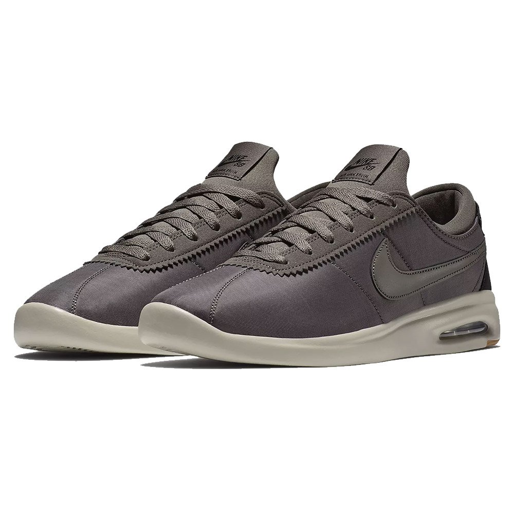 nike bruin max